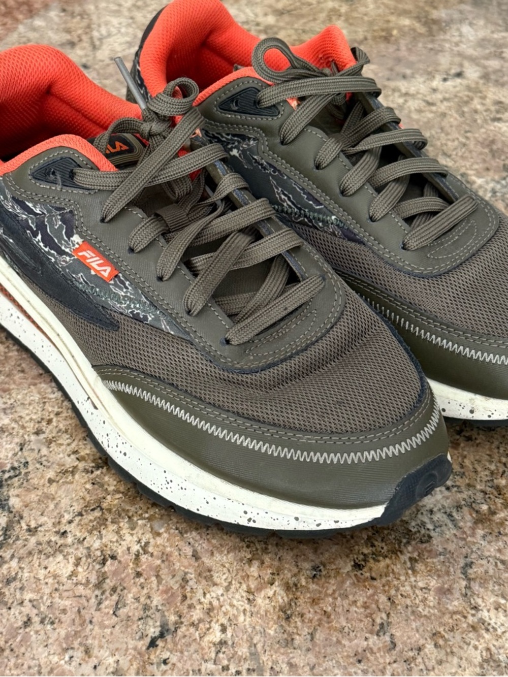 FILA Men's Olive Green Athletic Sneakers with Orange Accent size 10.5